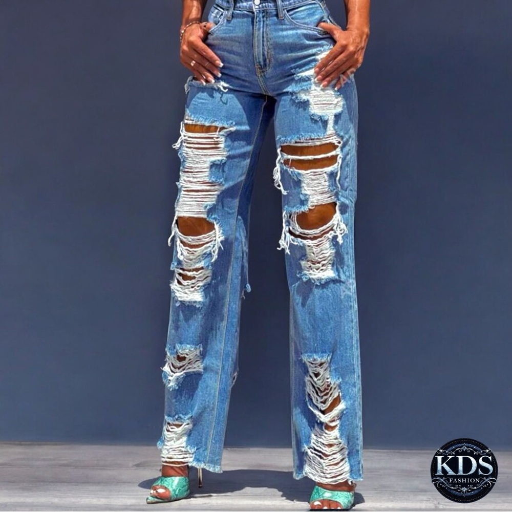Distressed and Destructed High Rise Straight Leg Jeans SM (4)